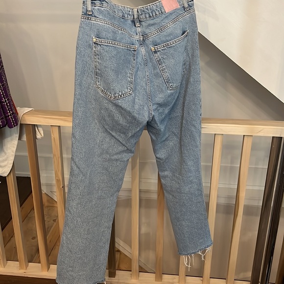 Zara Medium Rise Jeans - Picture 2 of 3